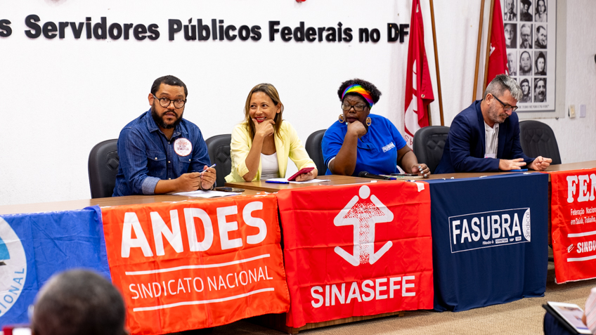 Leia mais sobre o artigo SPFs rejeitam contraproposta do governo e campanha salarial quer derrubar reajuste zero em 2024