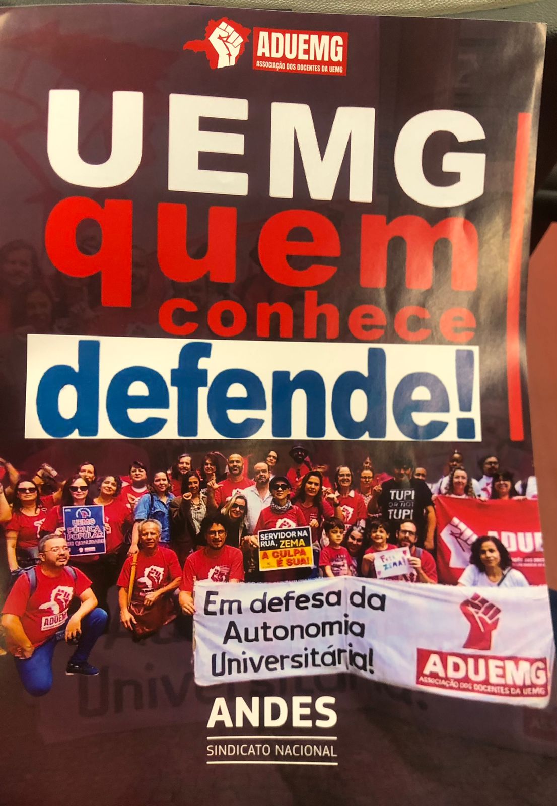 Leia mais sobre o artigo APES participa de ato em defesa da UEMG
