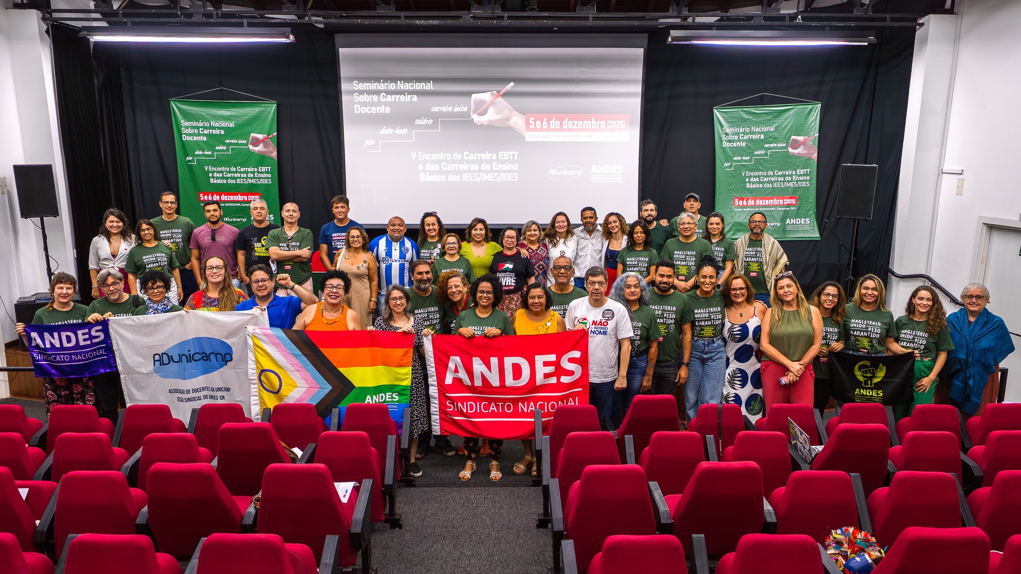 Leia mais sobre o artigo APES participou do Seminário Nacional sobre Carreira Docente e o V Encontro da Carreira EBTT e das Carreiras do Ensino Básico das Iees, Imes e Ides